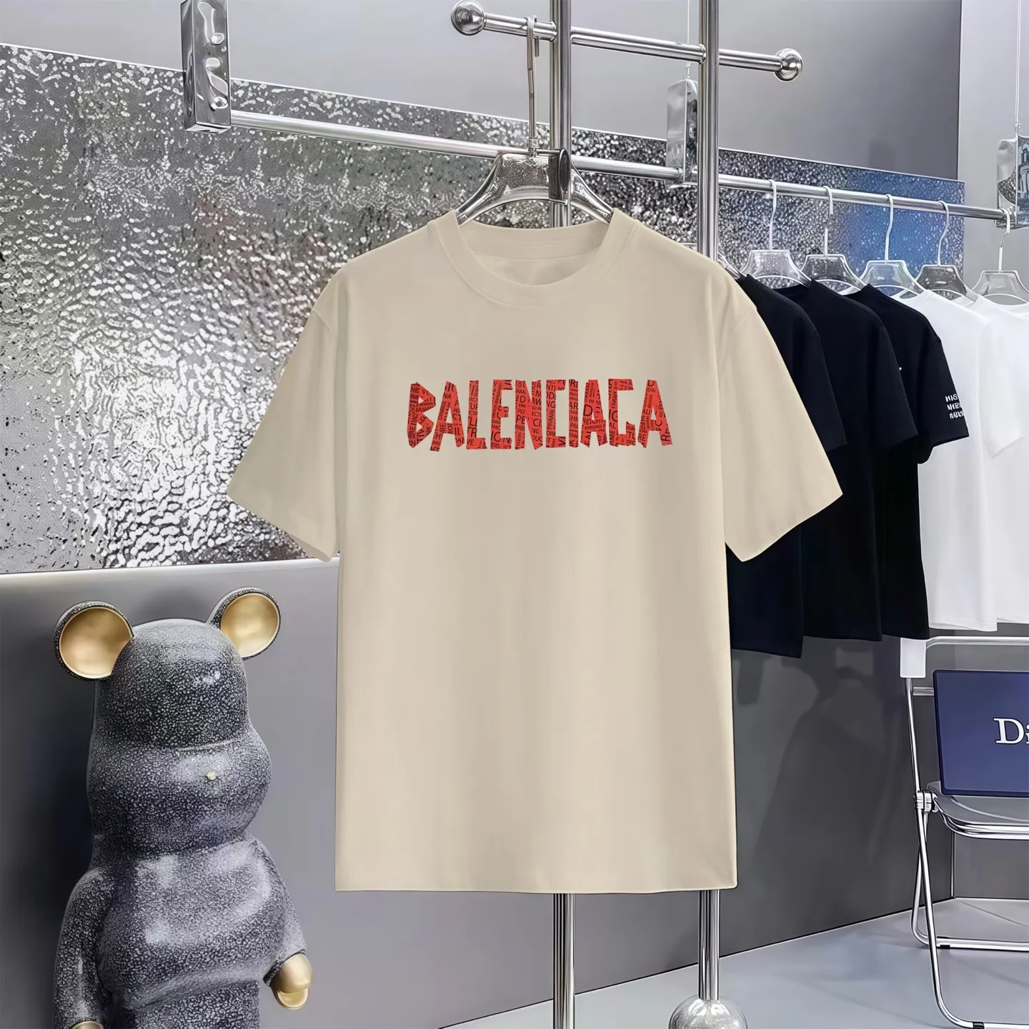 Balenciaga T 1:1 300 1×1 Same Style logo OS 200 ：Black，White， ，Red， Gray Size：XS-L